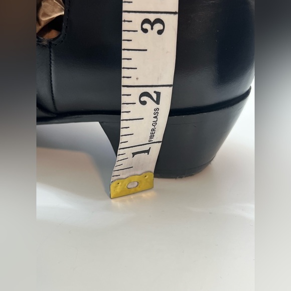 MARC BY MARC JACOBS CARROLL BLACK LEATHER STUDDED ANKLE BOOTIES EUR 39 US 9 - Picture 9 of 10